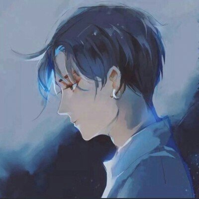 理想汽车跌超14%